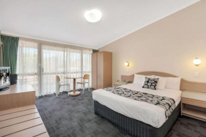 Отель Toowoomba Motel & Events Centre  Тувумба